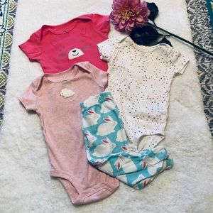 🦋Carter’s Onesie and Pant Bundle🦋